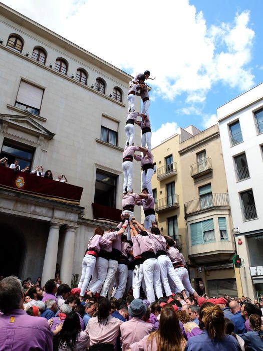 Sardanes i castells per acomiadar les Fires de Figueres