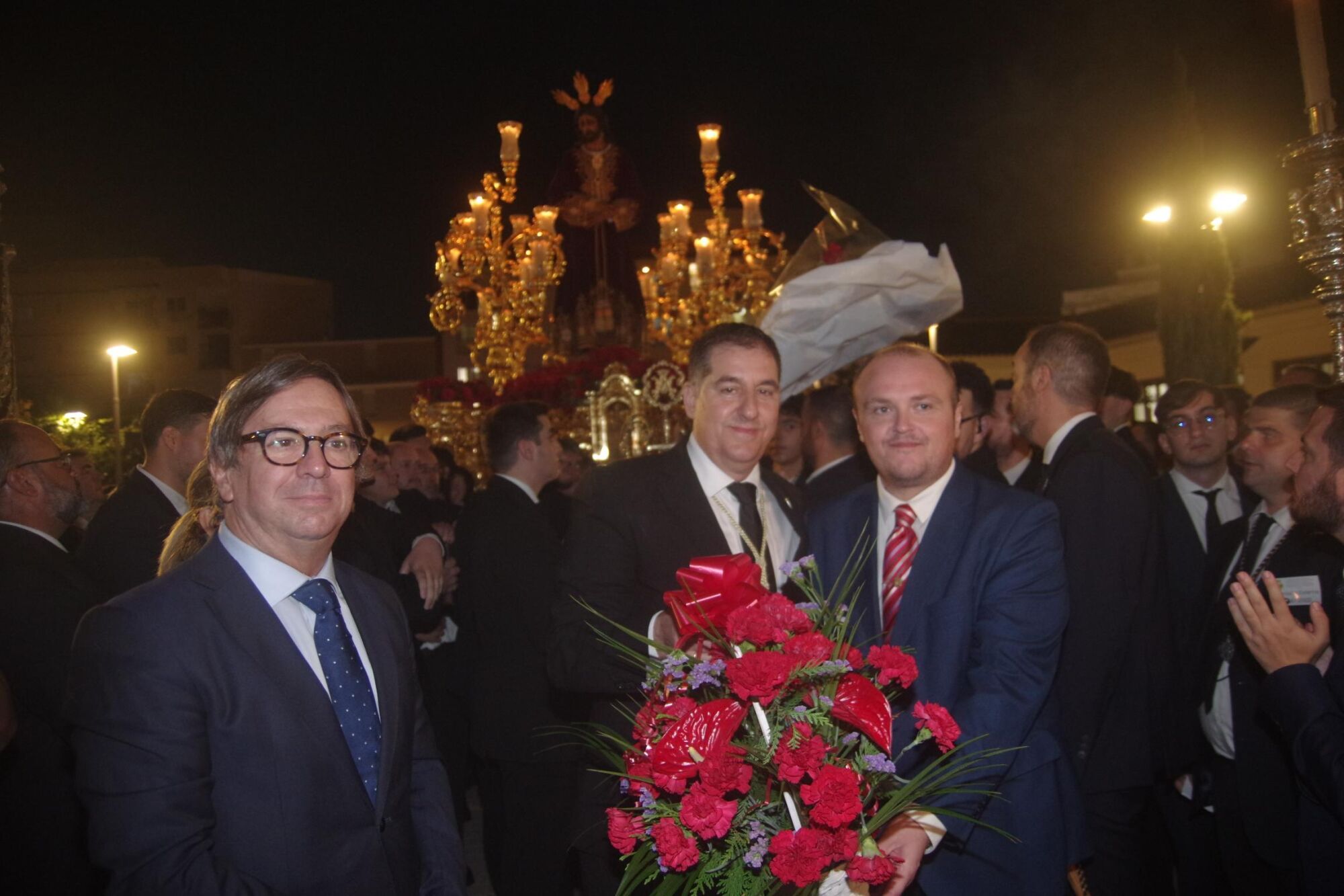 Salida extraordinaria del Señor de la Soledad por el 25 aniversario de su bendición