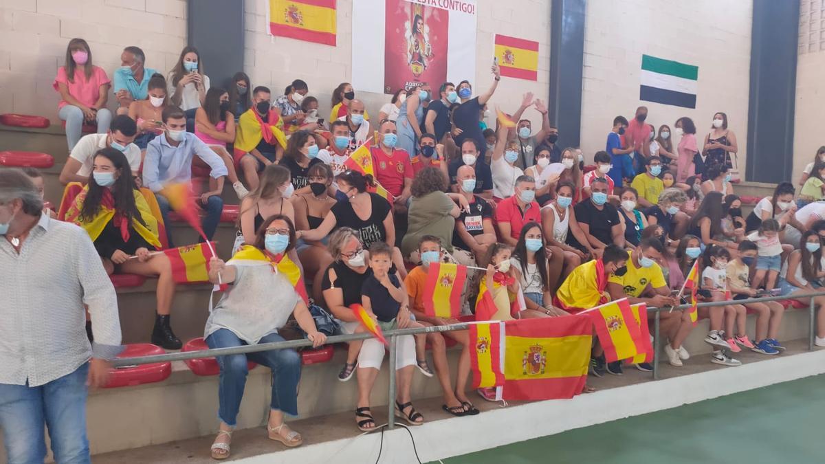 Ambiente en el pabellón antes de que Adriana Cerezo disputase la final.