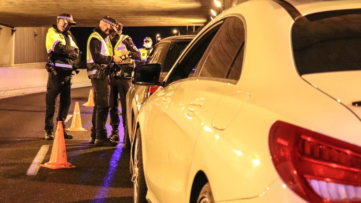 Agentes de la Policía Local de Alicante