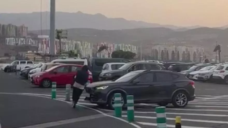 Así escaparon los atracadores del asalto del Centro Comercial El Mirador