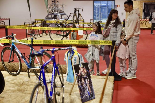 El inicio del "Asturias Bike Weekend" en Gijón, en imágenes