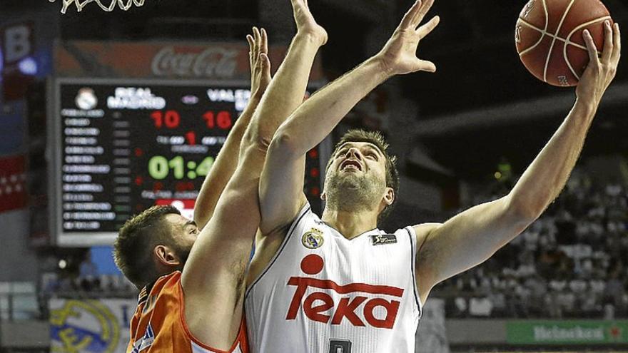 El Madrid sentencia en el último cuarto