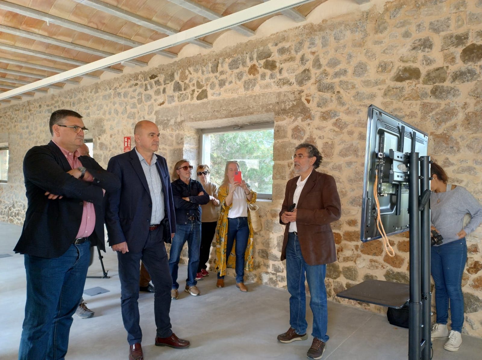 Galería de imágenes del proyecto en el yacimiento fenicio de sa Caleta de Ibiza