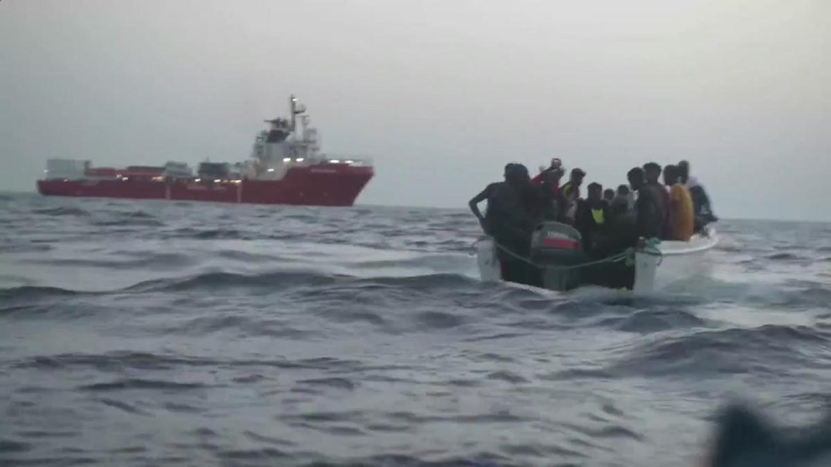 El 'Ocean Viking' rescata a 132 migrantes en el Mediterráneo en cuatro días