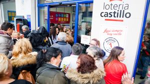 Compartir dècims de loteria és una tradició molt vinculada al sorteig de Nadal