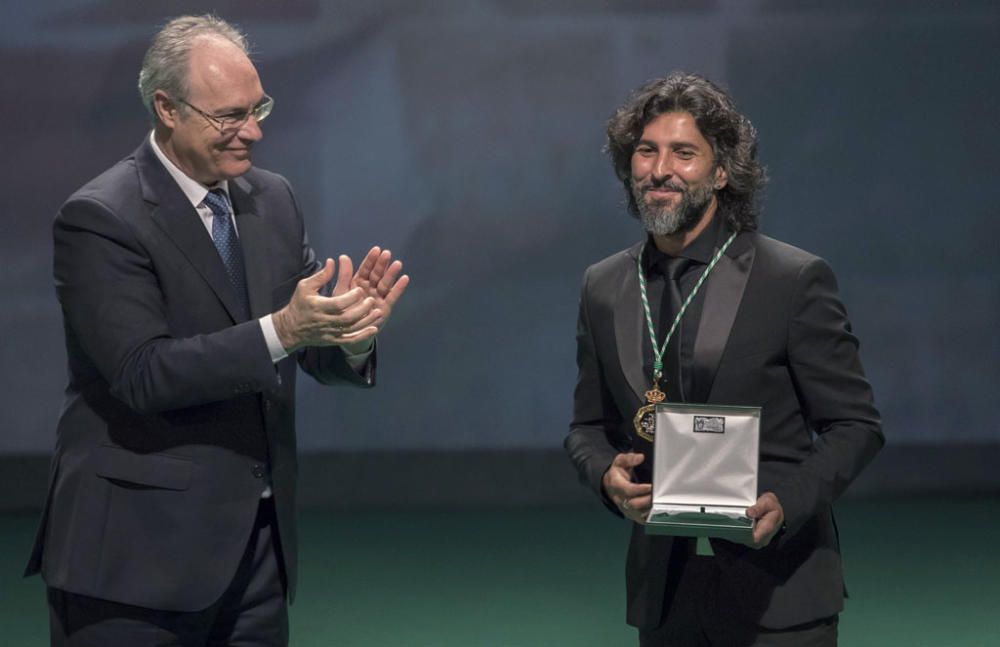 SUSANA DÍAZ ENTREGA LAS MEDALLAS DE ANDALUCÍA