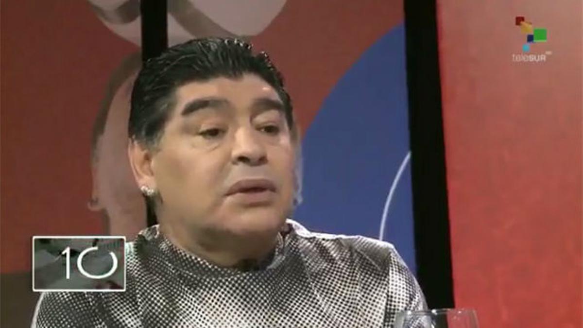 Maradona defiende a Messi con Argentina una vez más