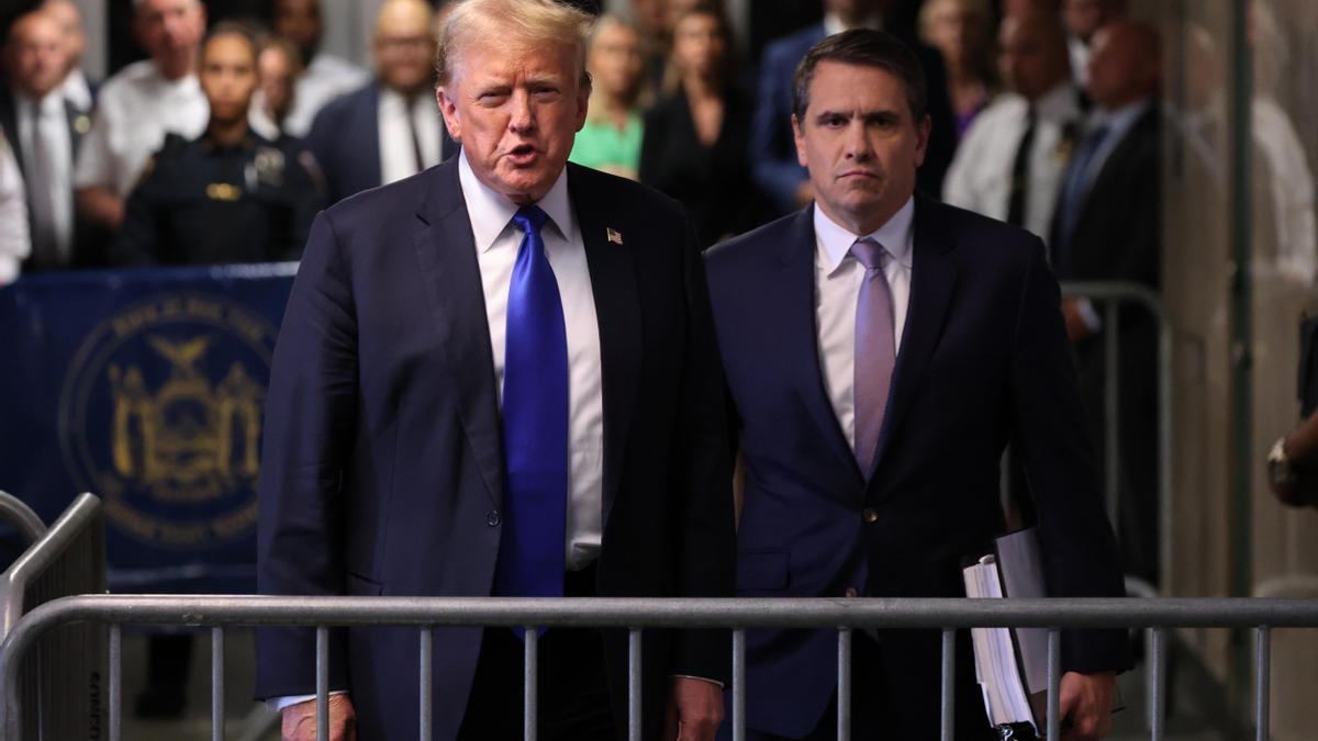 Trump elige a su abogado Todd Blanche como segundo del Departamento de Justicia