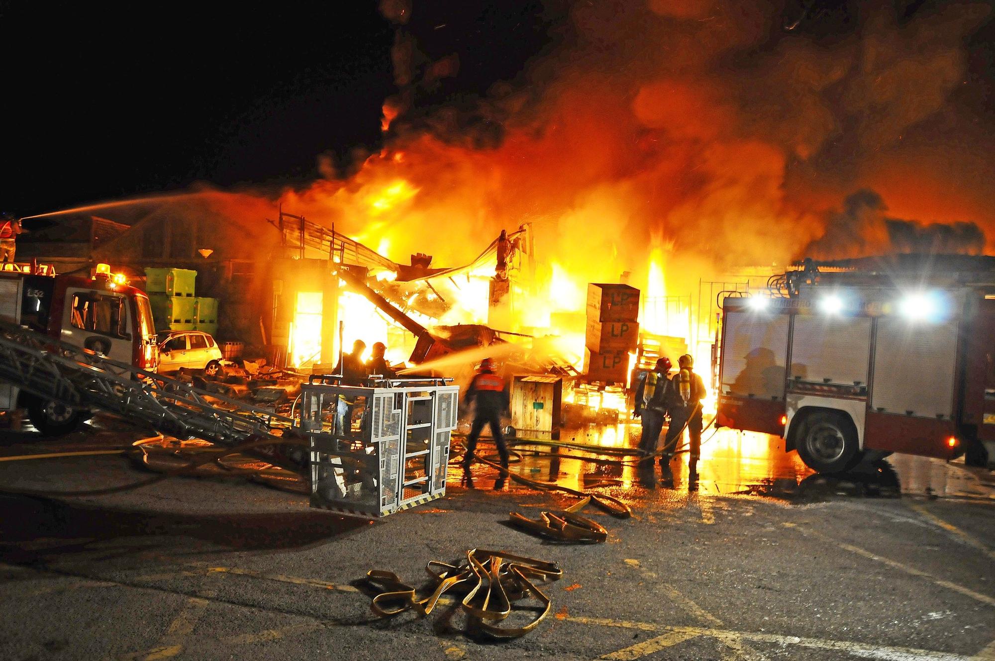 Incendio de Conservas Lago Paganini. Diciembre de 2011