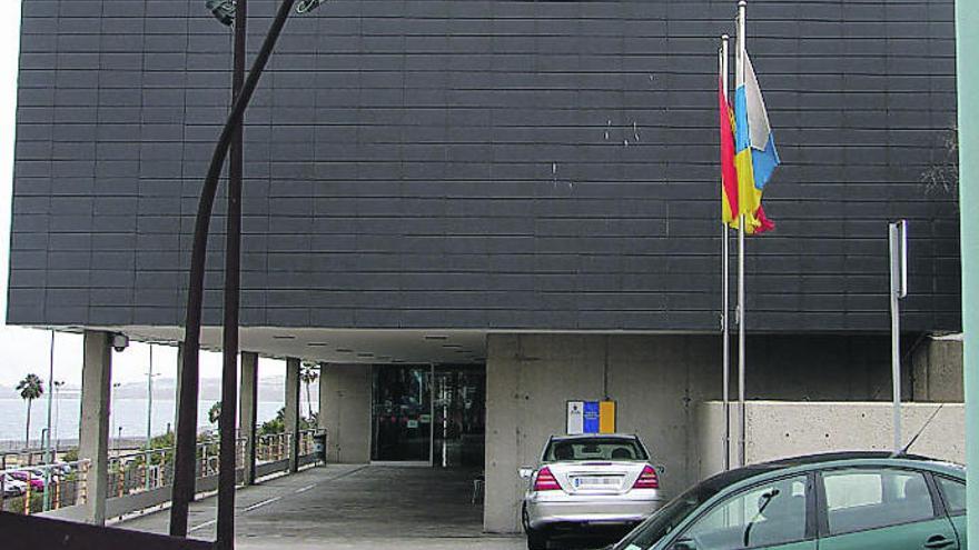 Fachada del Instituto de Medicina Legal de la capital grancanaria.