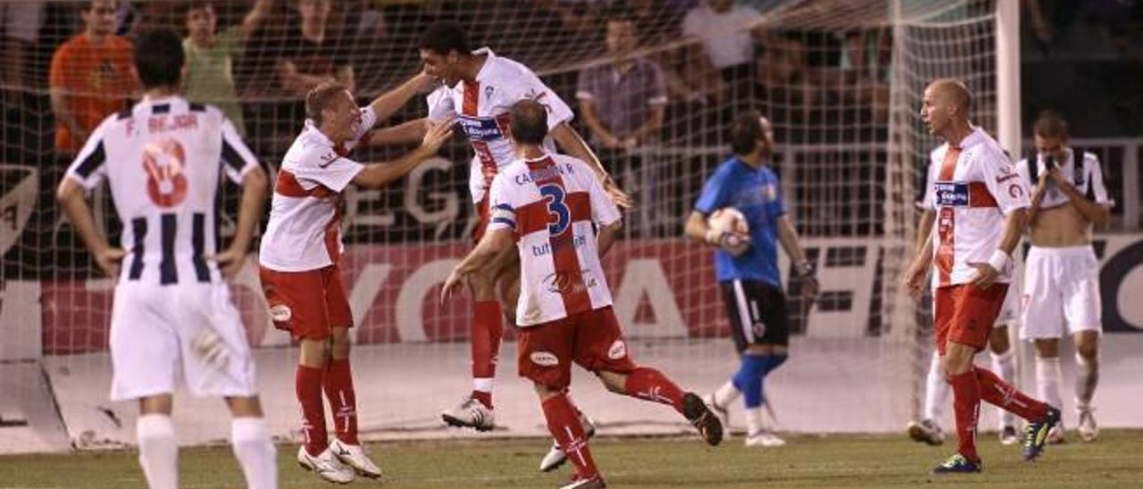 Fabiani marcó en Castalia con la elástica del Alcoyano, club con el que llegó a Segunda.