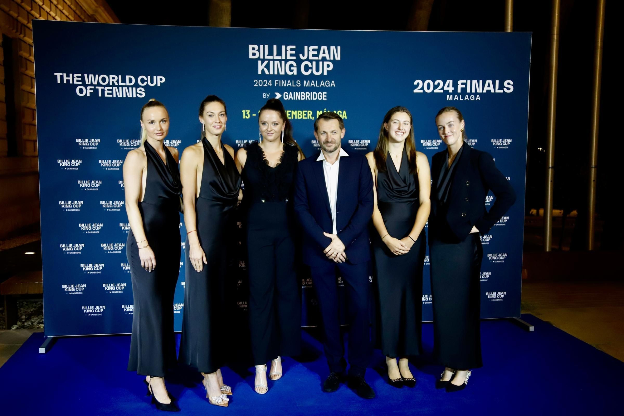 Alfombra roja Billie Jean King Cup en el Palacio Martín Carpena.