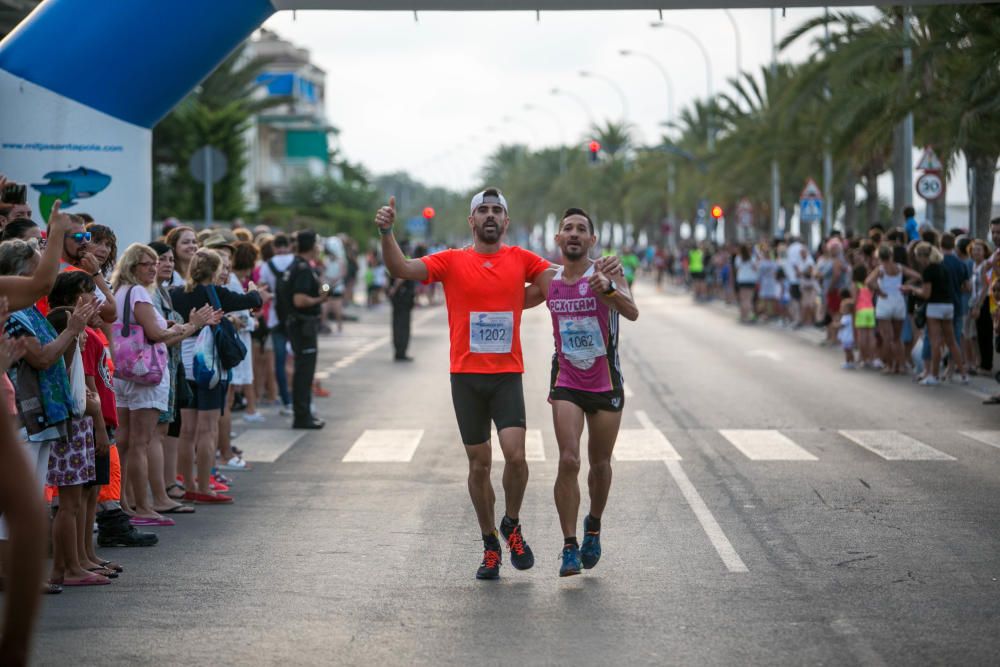 Madrugón festivo y atlético en Santa Pola