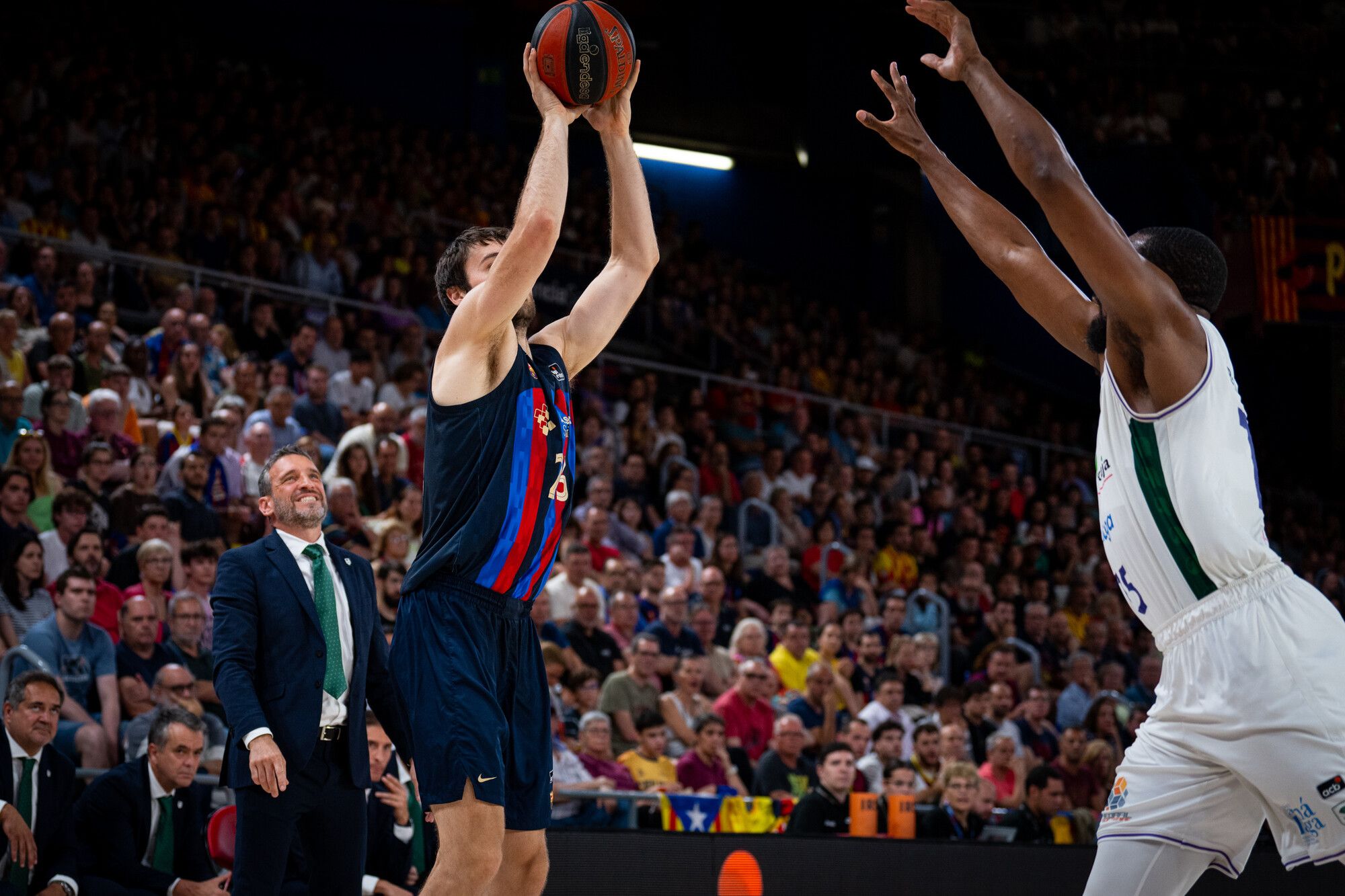 Barcelona - Unicaja, segundo partido de semifinales de la Liga Endesa, en imágenes