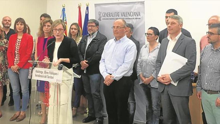 Generalitat y municipios se unen para exigir una AP-7 libre y gratuita