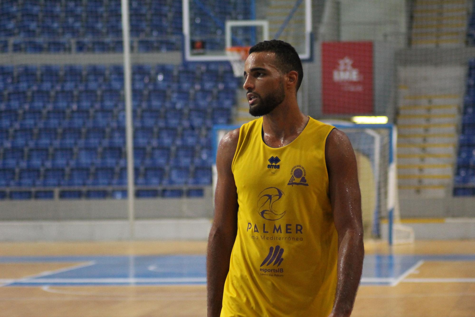 Primer entrenamiento de Yannis Mendy con el Palmer Palma