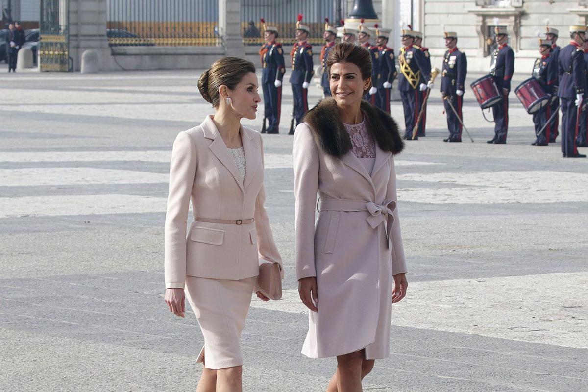 El look de Letizia Ortiz junto a Juliana Awada en el Palacio Real