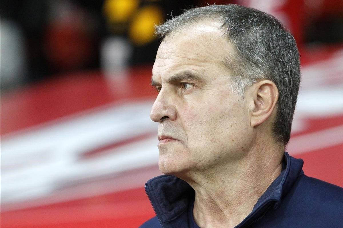 lmendiola46502724 file in this oct 29 2017 file photo marcelo bielsa look190112171054 lmendiola46502724 file in this oct 29 2017 file photo marcelo bielsa look190112171054