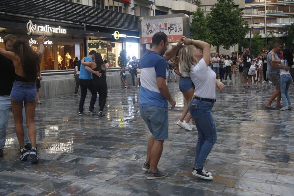 Taller de salsa en la Feria de Murcia