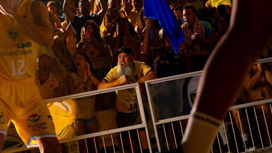 El CB Gran Canaria, en la pelea por los Óscar del marketing, con tres gigantes del fútbol europeo