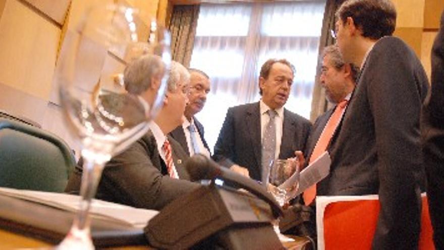 El PSOE acepta retirar el borrador de la ordenanza cívica y empezar de cero