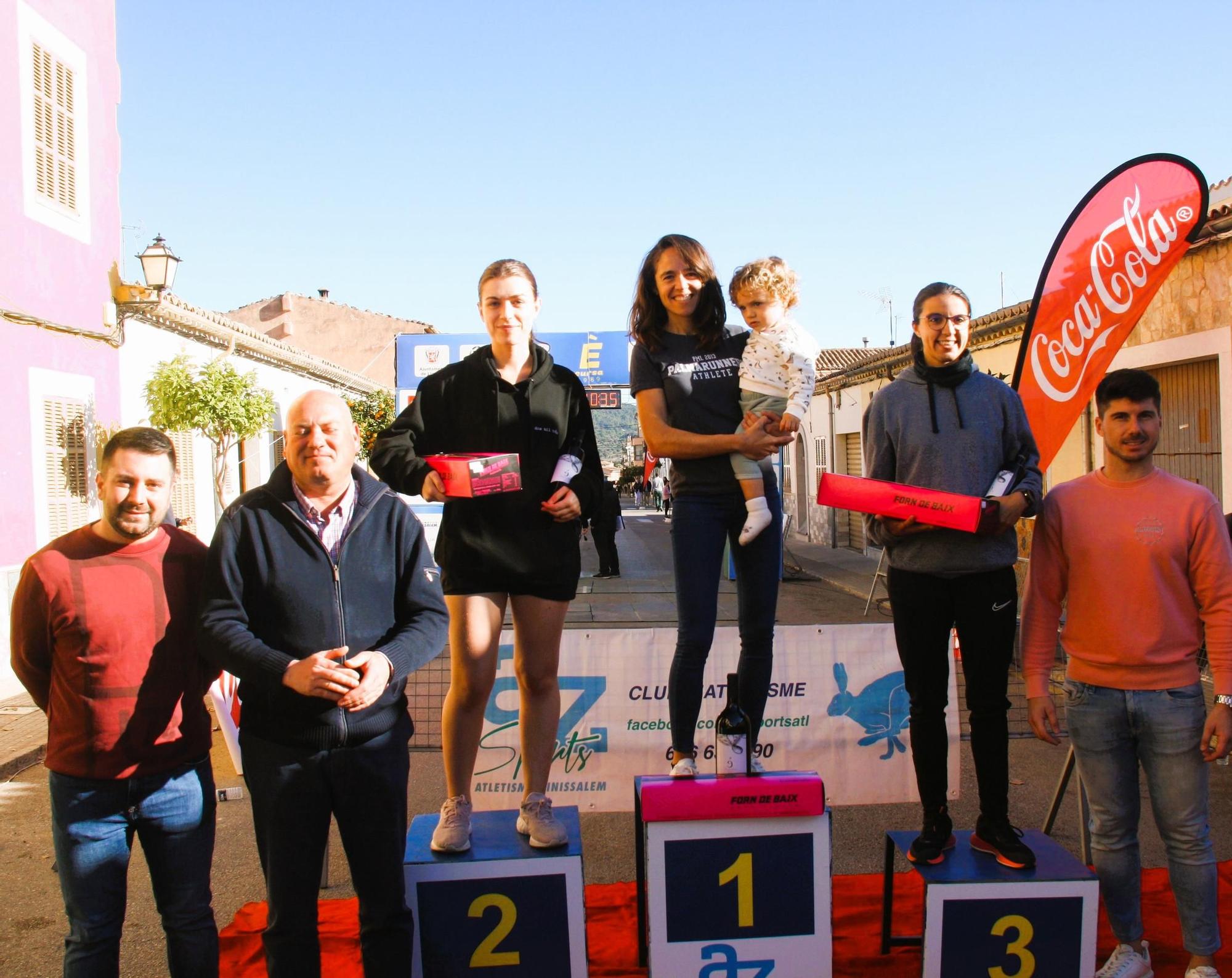 PODIO FEMENINO 5 KM LOCAL.JPG