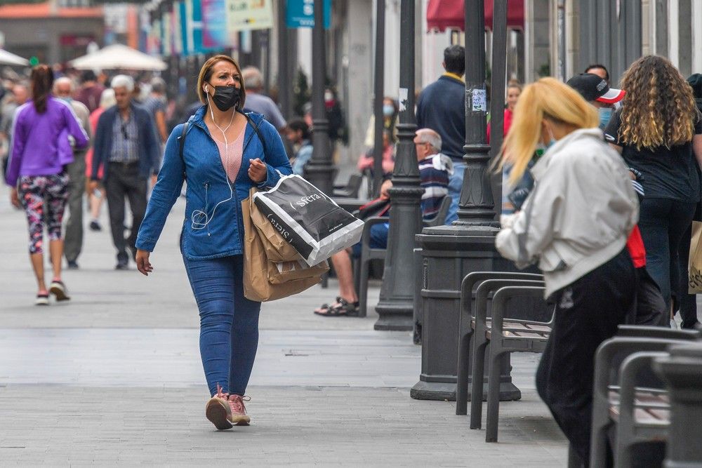 Compras en Triana antes de la Navidad (6/12/2021)