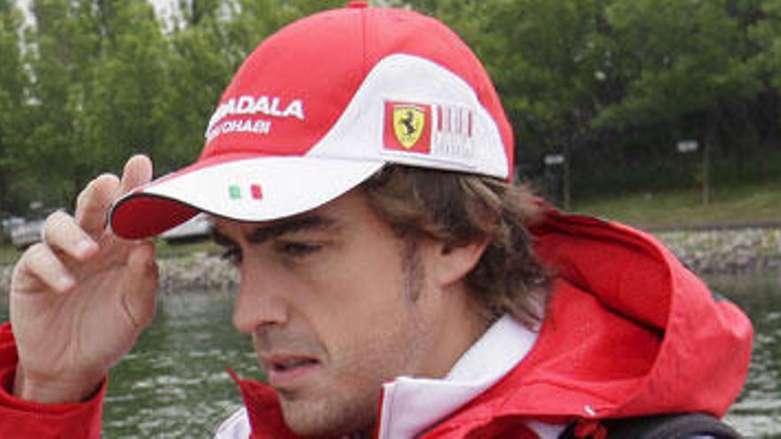 Alonso, segundo por detrás de Vettel