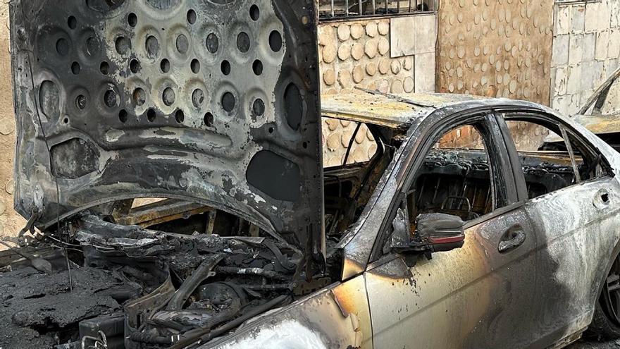 Vsafety Cartello Antincendio 'Punto Di Raccolta' 300x100 Mm - Autoadesivo In Vinile Verde, Conforme EN ISO 7010