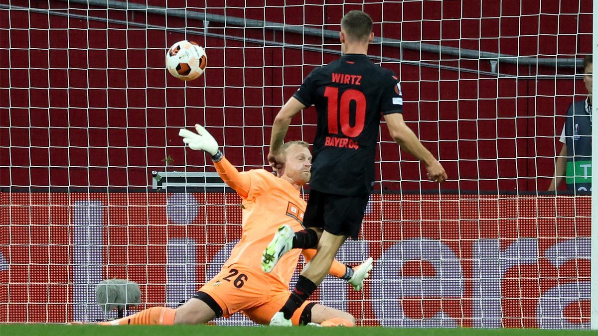 Bayer Leverkusen - Hacken | El gol de Florian Wirtz