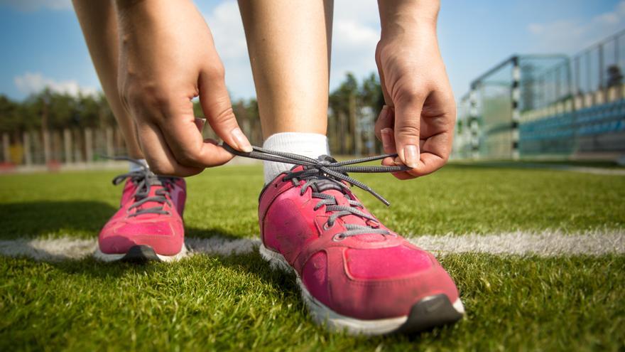 Zapatillas minimalistas o correr descalzo: ¿Sabes qué es el running  barefoot?