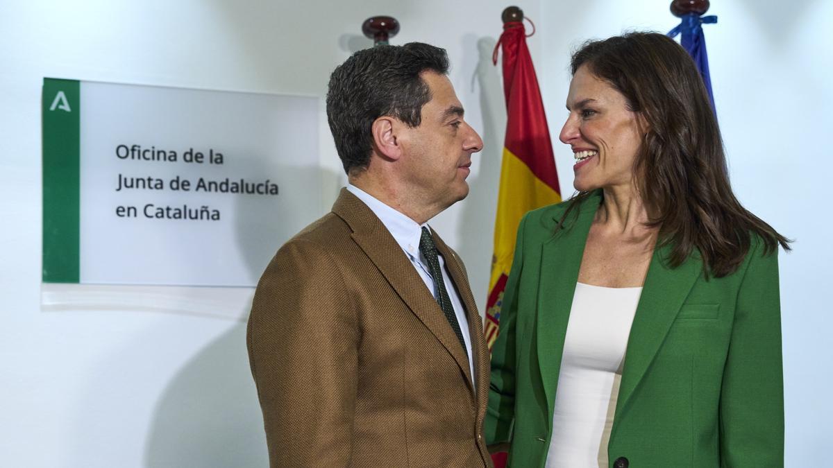 Andalucía abre su nueva delegación en Cataluña con Esperanza García al frente