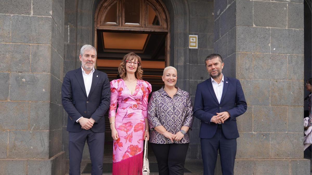 De izquierda a derecha, Fernando Clavijo, Rita Mendoza, Natalia Rodríguez y Francisco García.