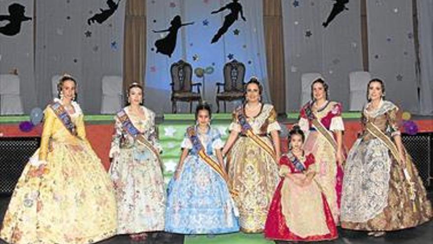 Sant Blai de Burriana corona a sus reinas al estilo Disney