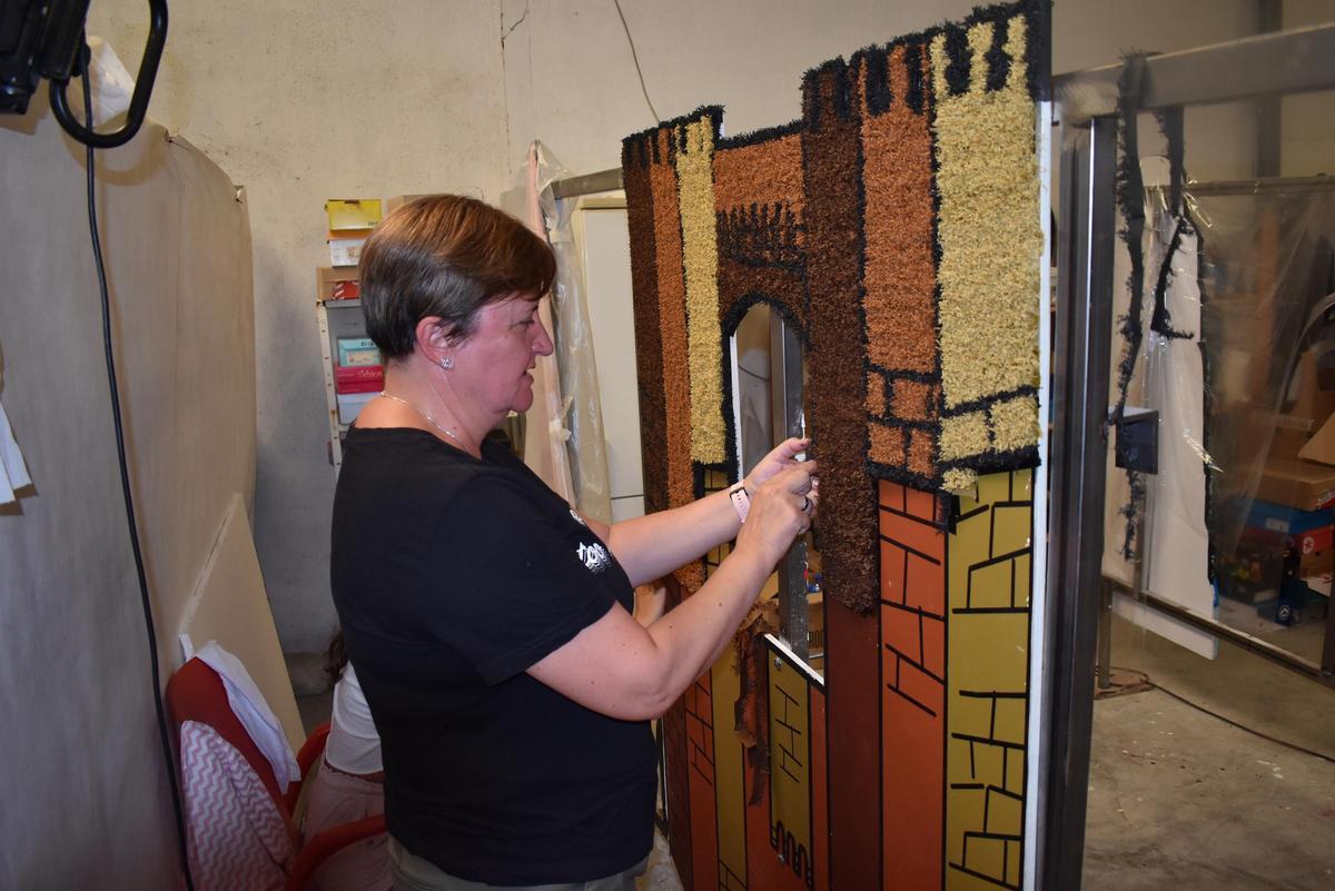 Preparativos para el Anunci de Morella a falta de un mes para la gran fiesta