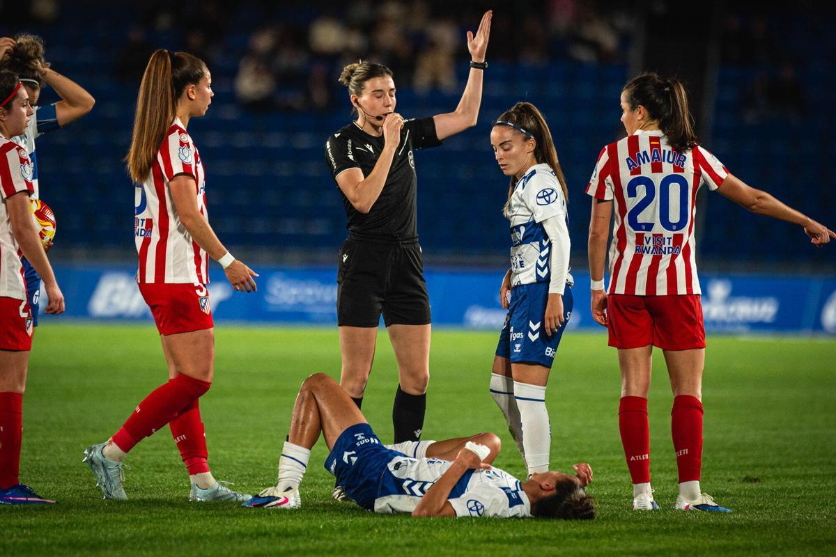Partido de Copa de la Reina Costa Adeje-Atlético