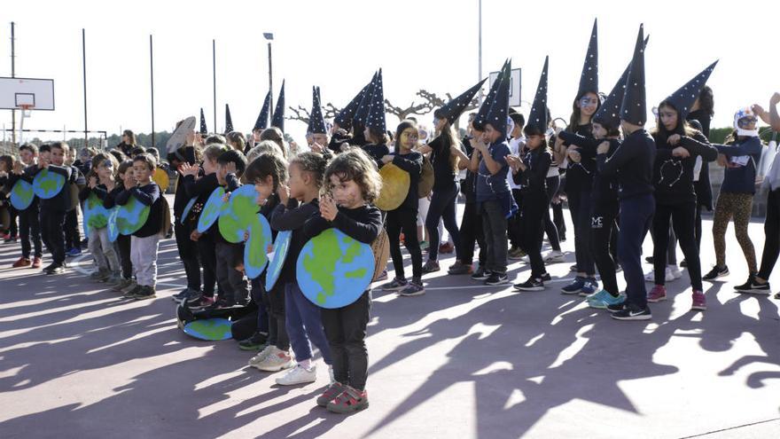 El Carnaval ha unit l&#039;alumnat i els equips docents de les quatre escoles a Garrigàs.