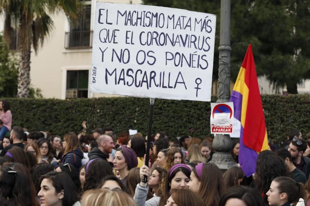 Manifestación del Día de la Mujer en las calles de València