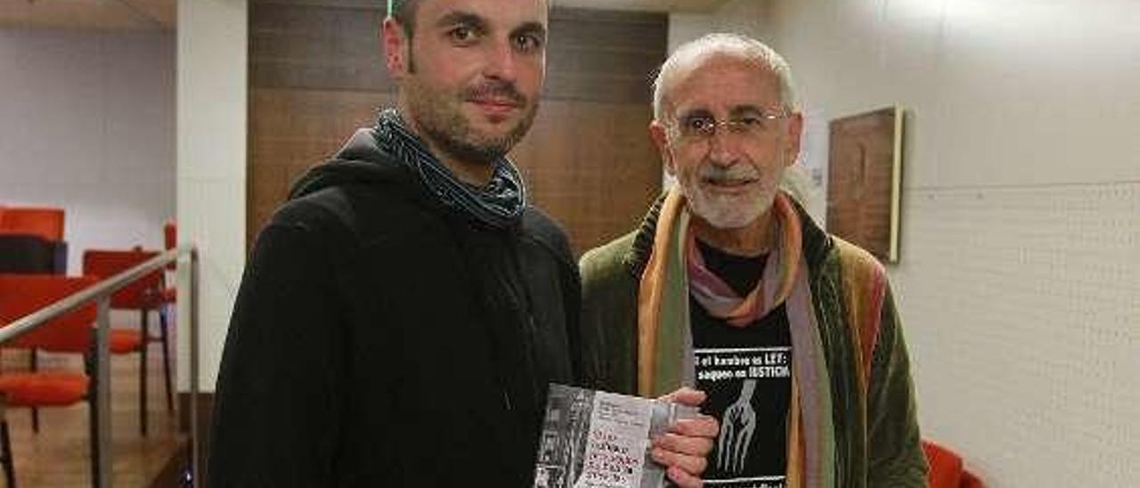 Diego Lores y Manolo Bayona en la UVigo. // Iñaki Osorio