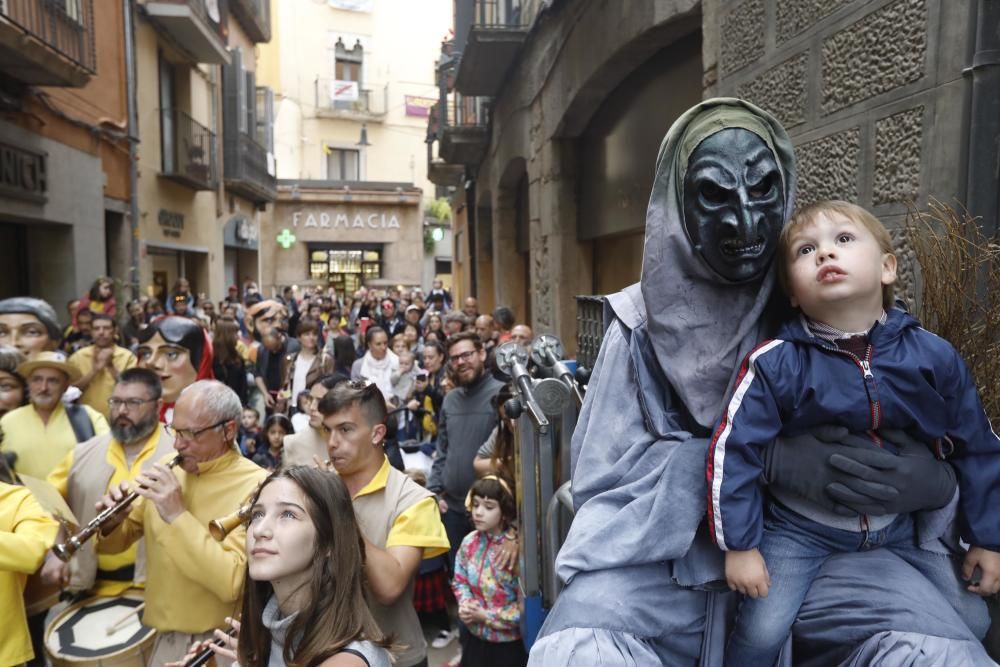 La penjada del Tarlà dona la sortida a les Festes de Primavera de Girona