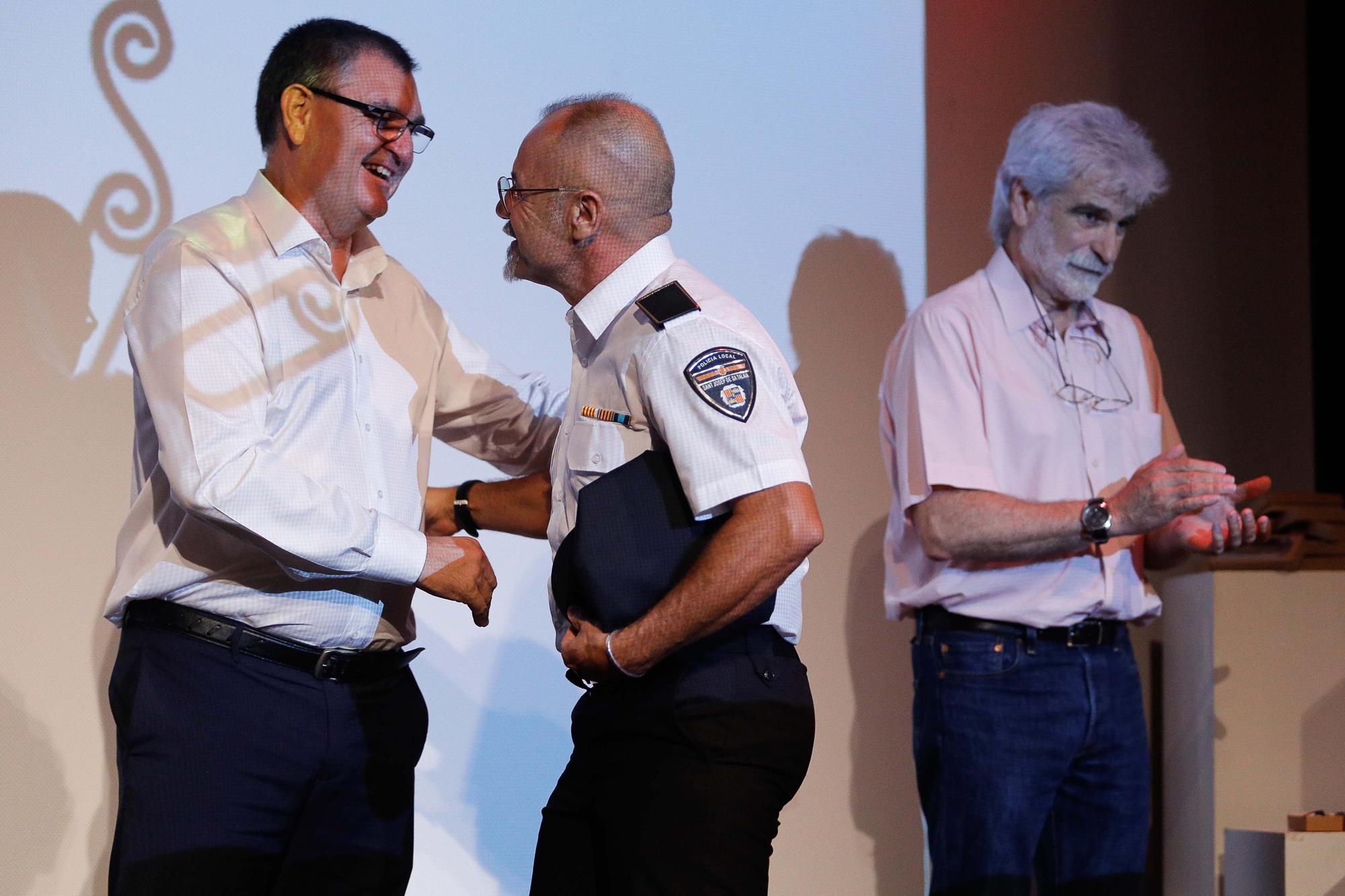 Medallas a 30 años de servicio en las policías locales de Ibiza