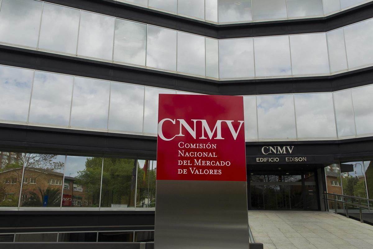Fachada de la Comisión Nacional del Mercado de Valores (CNMV)