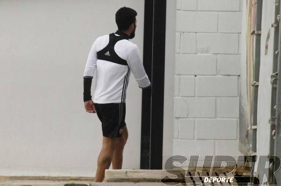 El Valencia vuelve a entrenar tras empatar en Pamp