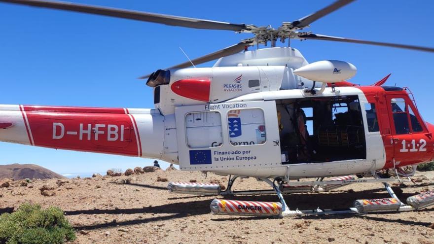 Exciting Rescue Operation on El Teide: Woman Falls in Hard-to-Reach Area on Teide