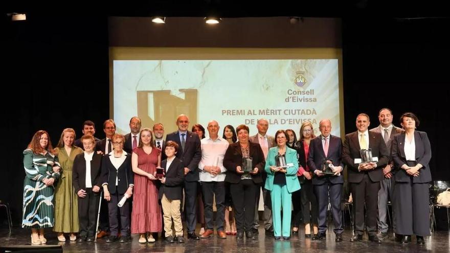 Medalla de Oro del Consell de Ibiza al Centro Cultural de Sant Carles