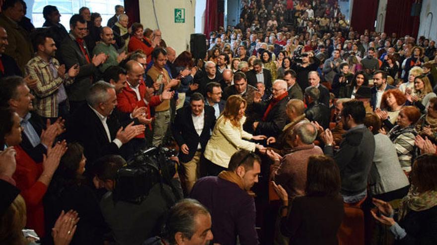La secretaria general del PSOE-A, Susana Díaz, durante el acto de presentación de la candidatura de su partido en Vélez Málaga.