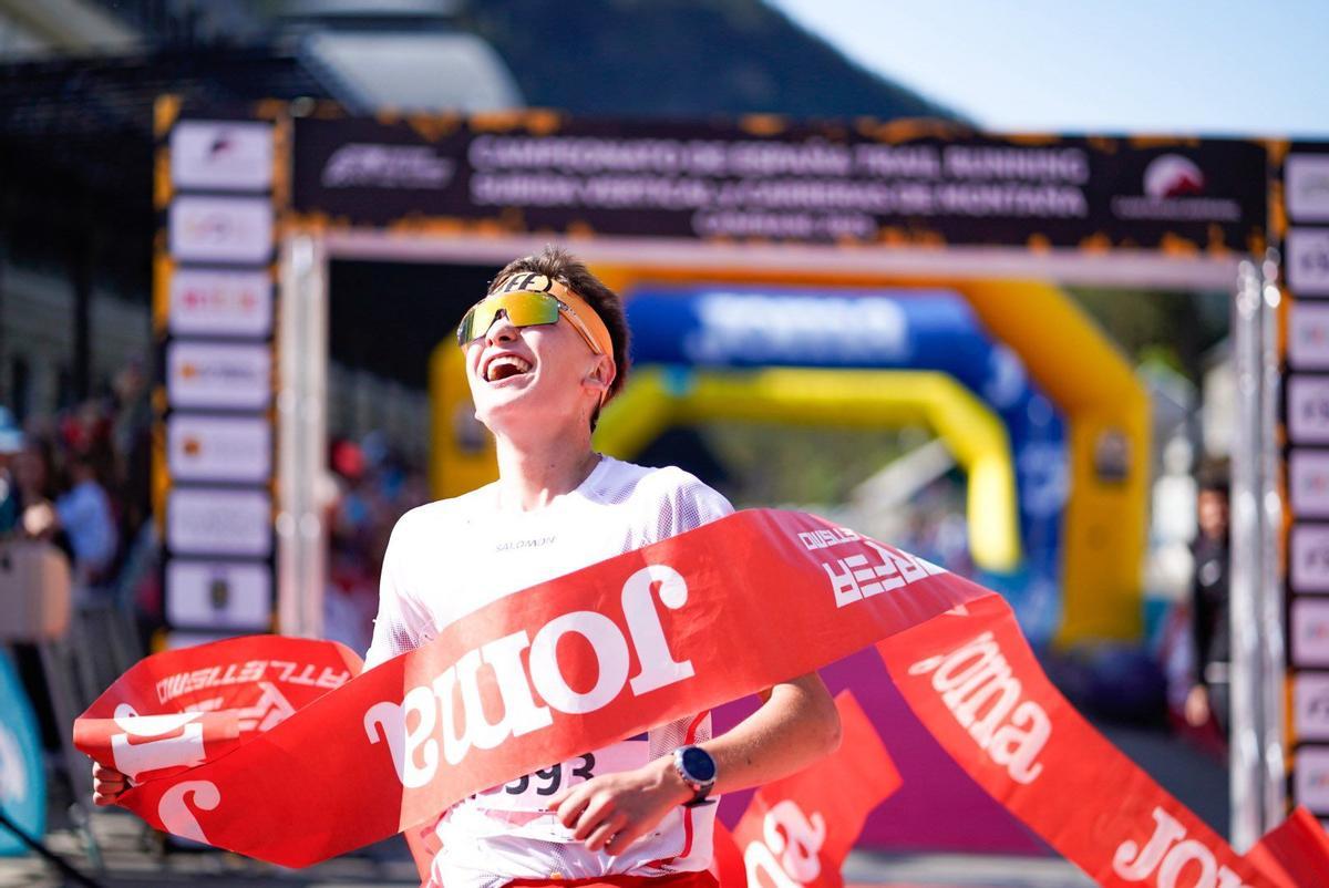 Jan Torrella després de guanyar el campionat d'Espanya de trail running a Canfra