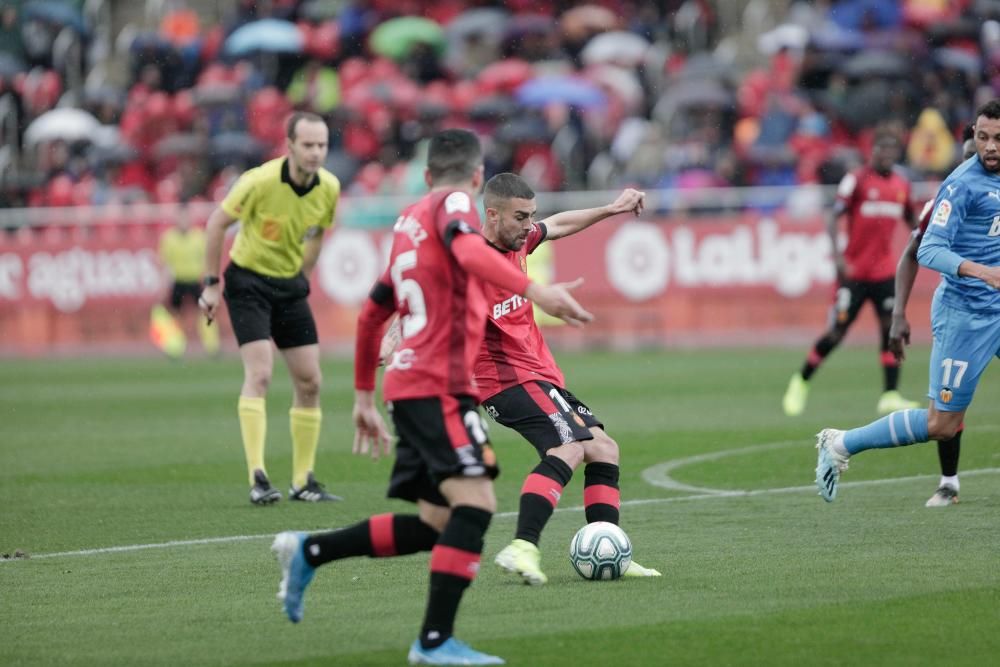 Un Mallorca desatado golea al Valencia