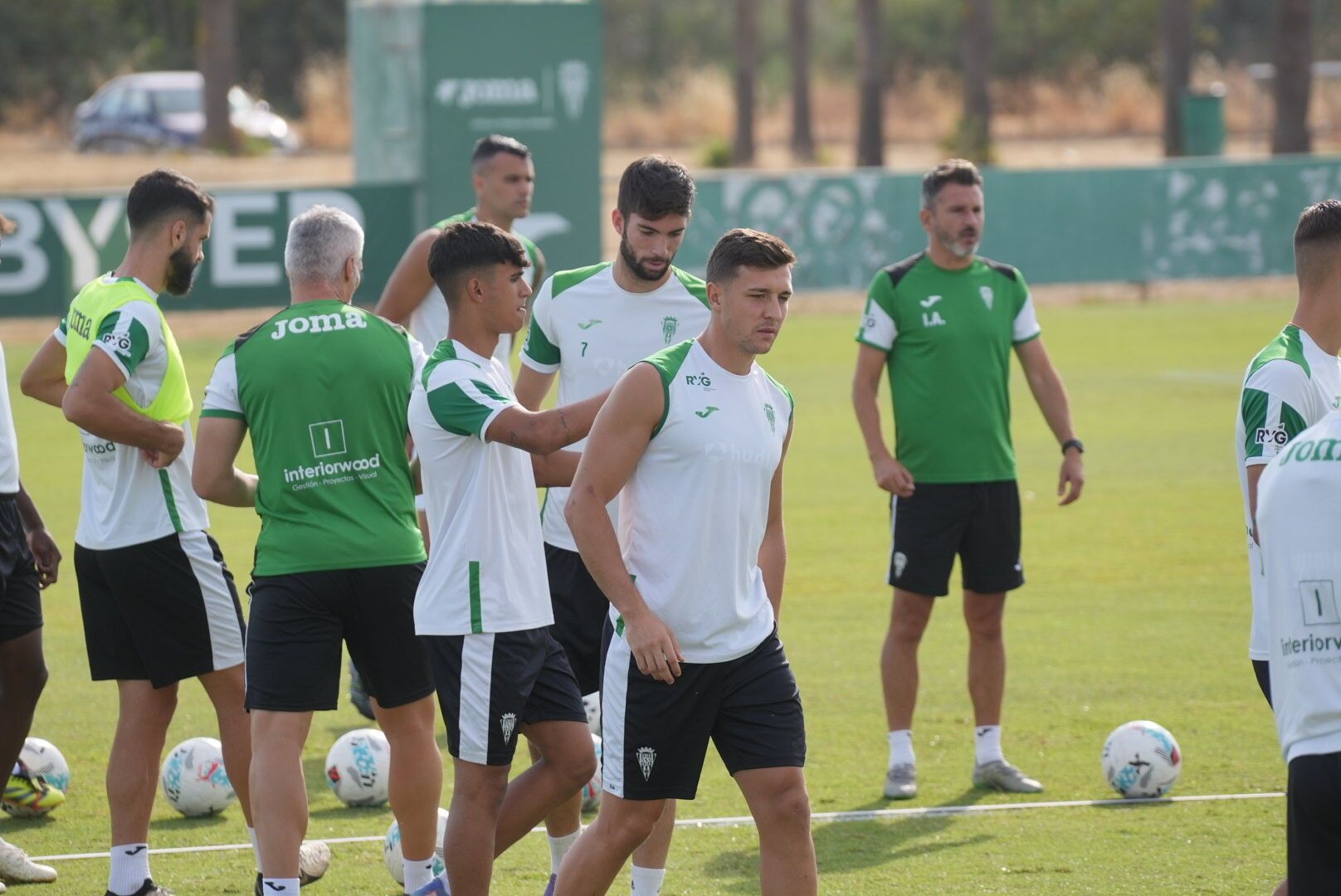 El primer entrenamiento del Córdoba CF en su séptima semana de Liga, en imágenes 